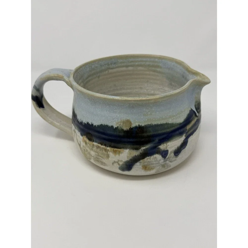WISNEWSKI pour spout serving bowl Glaze Pottery